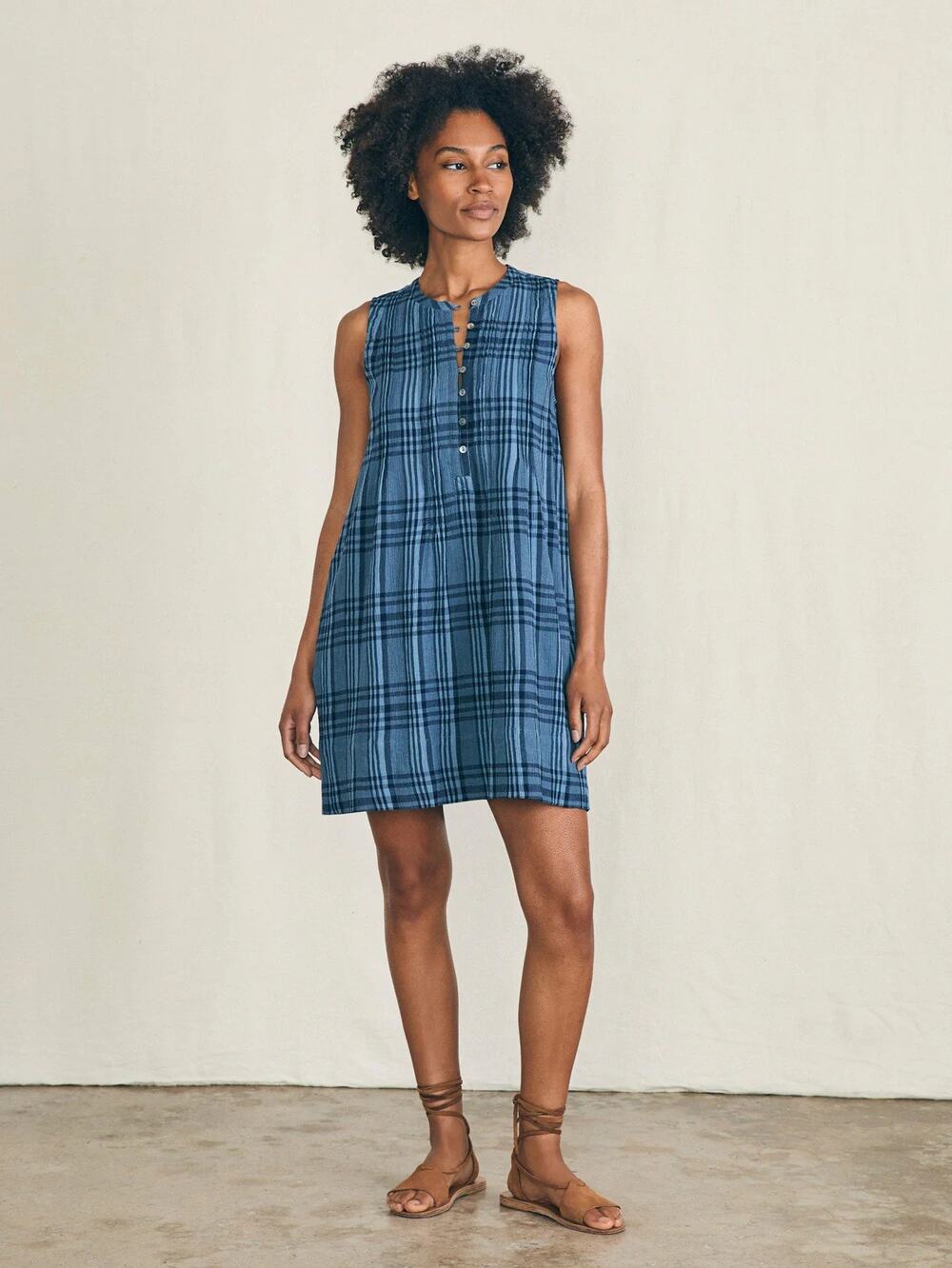 Faherty Isha Clearwater Navy Blue Plaid Dress Organic Cotton EUC XS Pockets